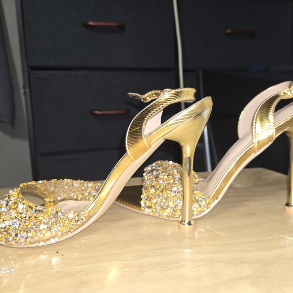 Elegant Gold Women's Heels - Picture 2 of 4